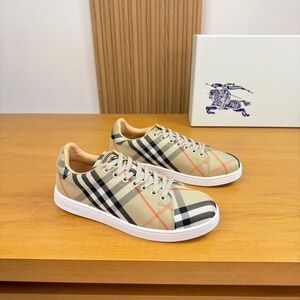 Burberry Beige Checkered Men's Sneakers